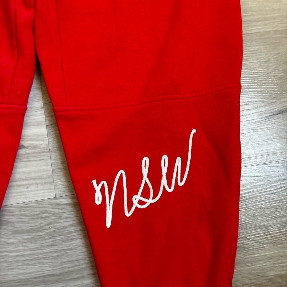 Nike women’s joggers size smalll - Picture 8 of 8